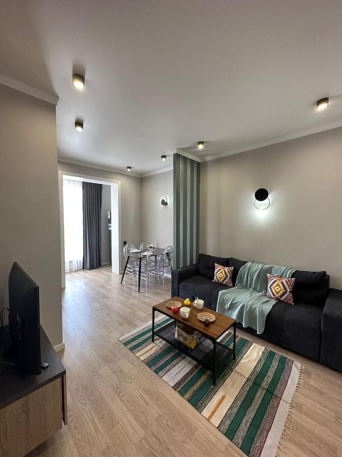 Apartment аль-фараби-ходжанова. вид на горы. жк оркен *