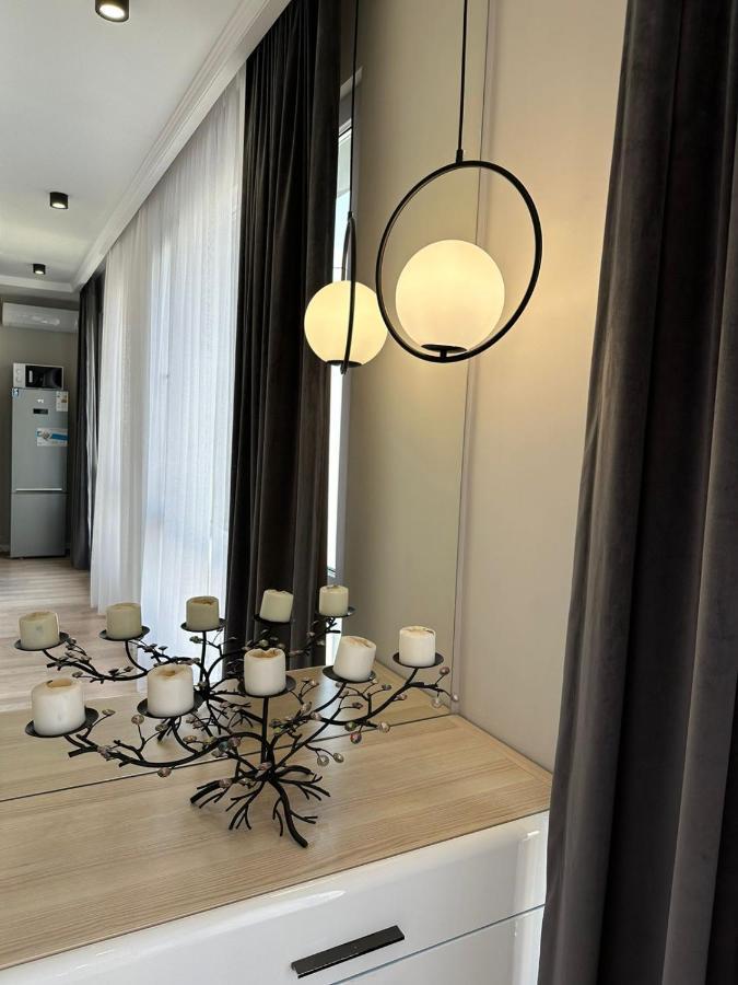Apartment аль-фараби-ходжанова. вид на горы. жк оркен Almaty