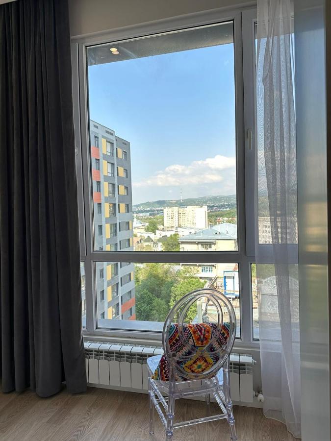 аль-фараби-ходжанова. вид на горы. жк оркен Apartment