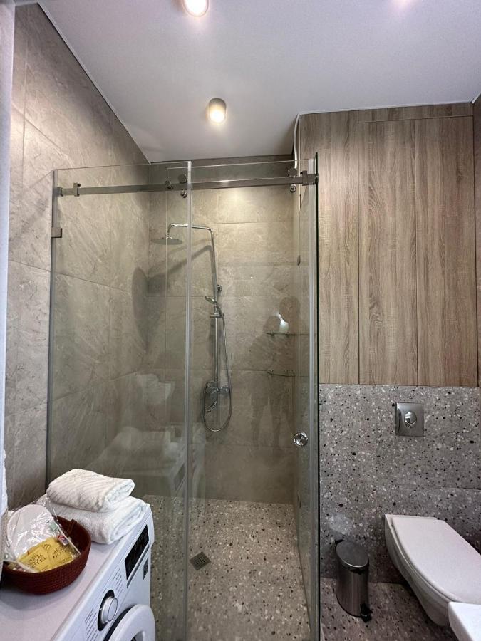 аль-фараби-ходжанова. вид на горы. жк оркен Apartment *